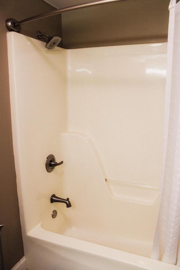 River Place Condos #103 2Bd ピジョンフォージ エクステリア 写真