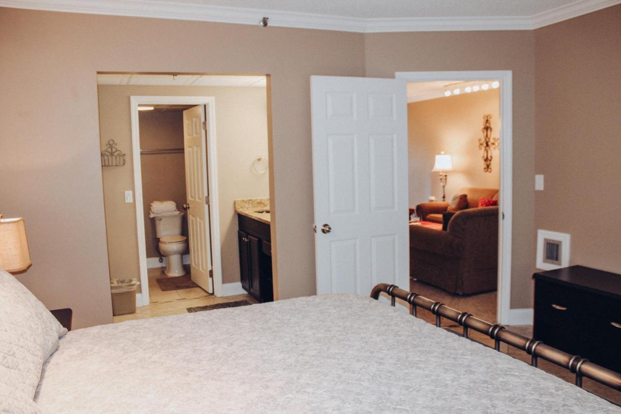 River Place Condos #103 2Bd ピジョンフォージ エクステリア 写真